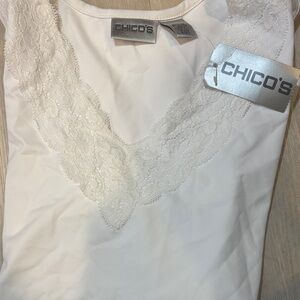 Chico's White Lace V-Neck sleeveless top